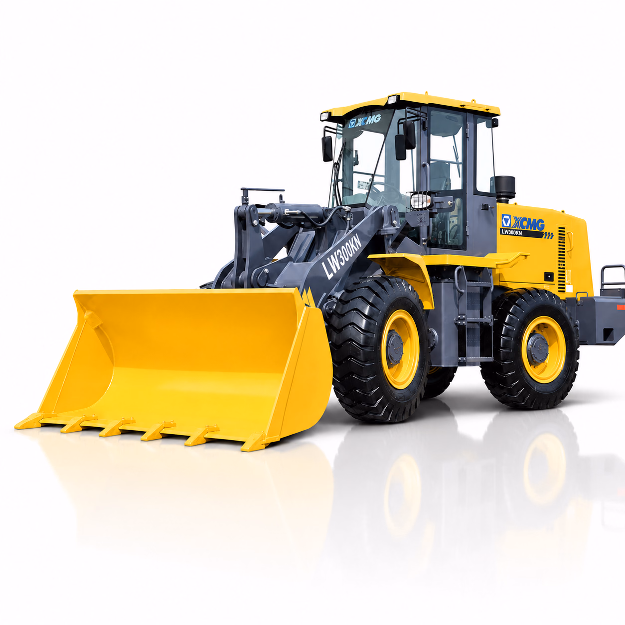Погрузчик XCMG LW300KN — ракурс 2