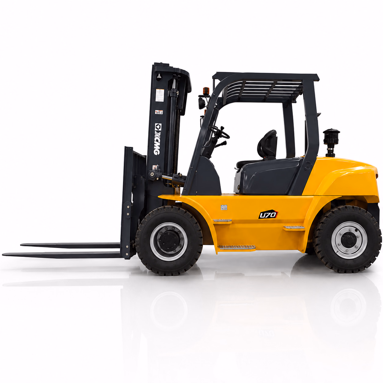 Дизельный погрузчик XCMG FD70T-P — ракурс 4