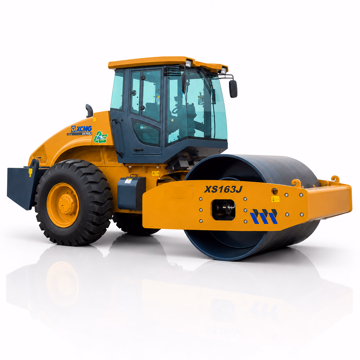 XCMG Грунтовый каток XS163J — ракурс 2