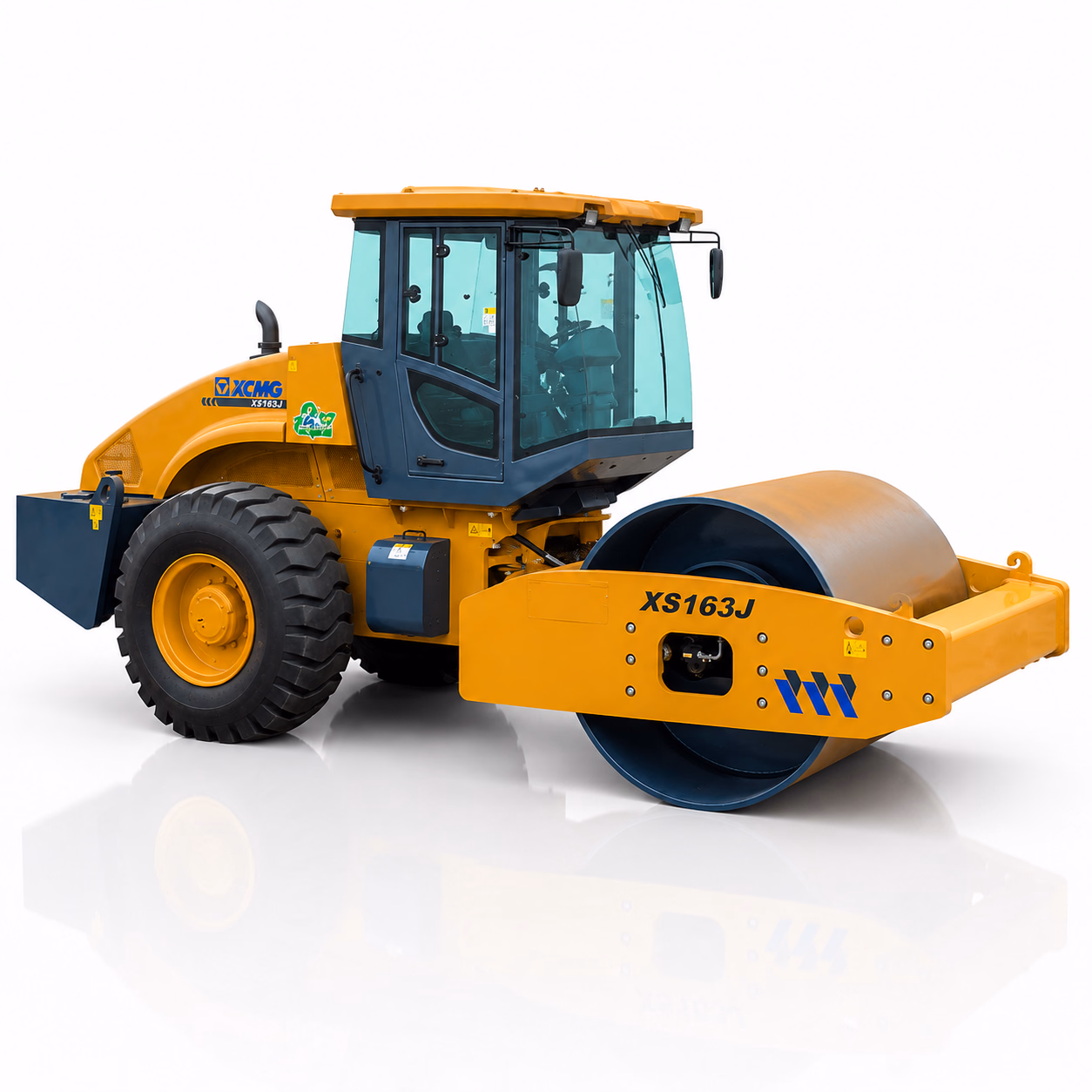 XCMG Грунтовый каток XS163J — ракурс 4