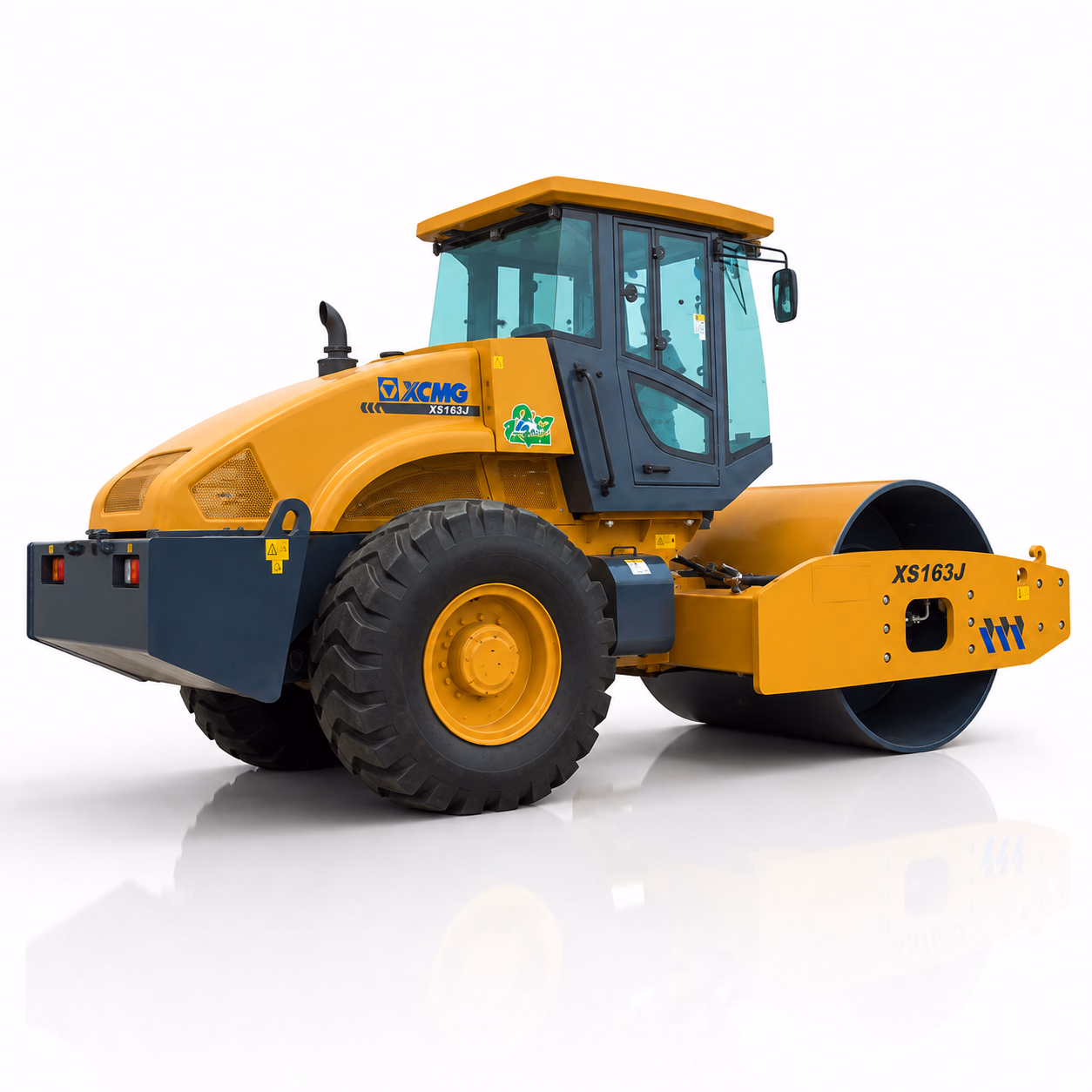 XCMG Грунтовый каток XS163J — ракурс 7
