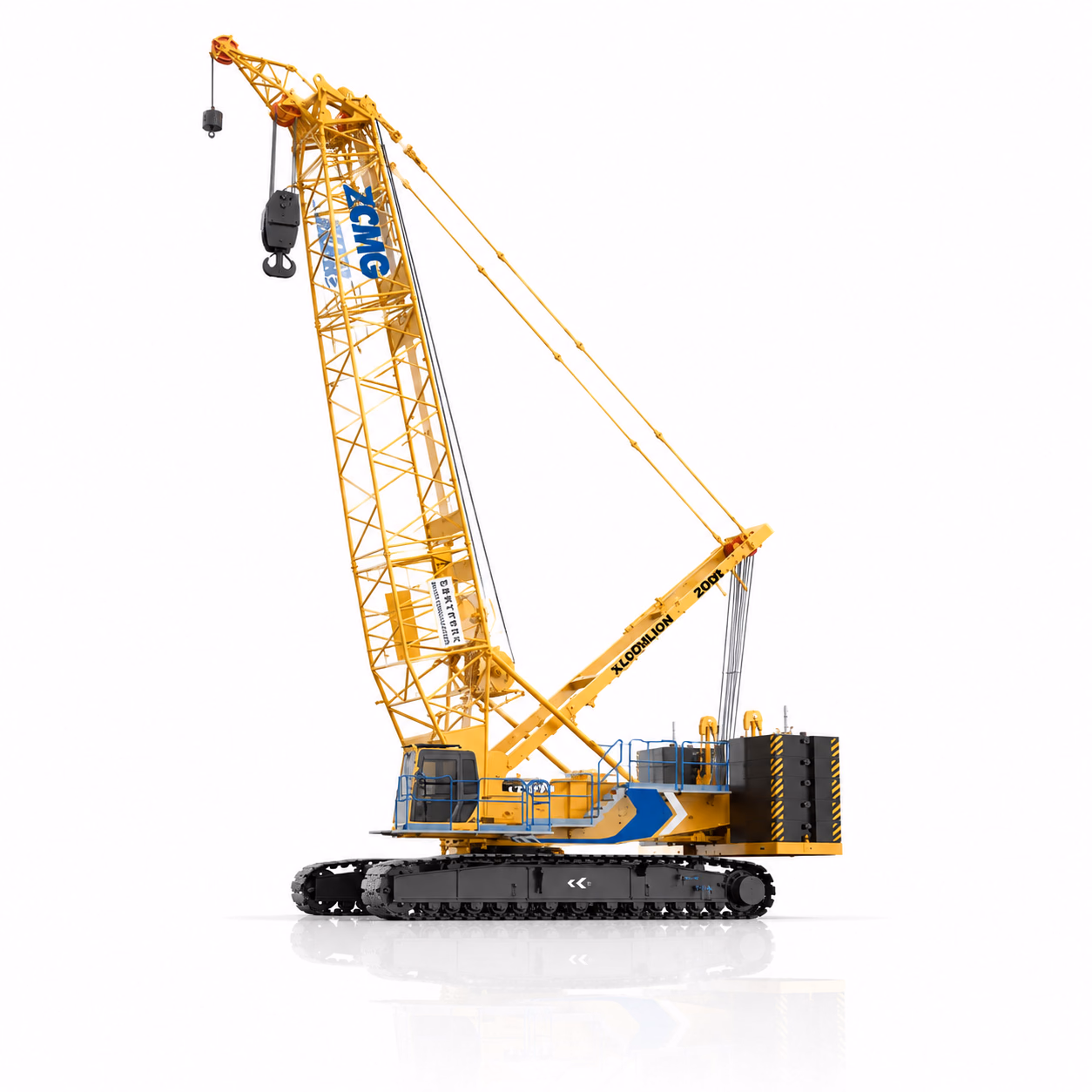 Гусеничный кран XCMG XLC200M (200 т) — ракурс 3